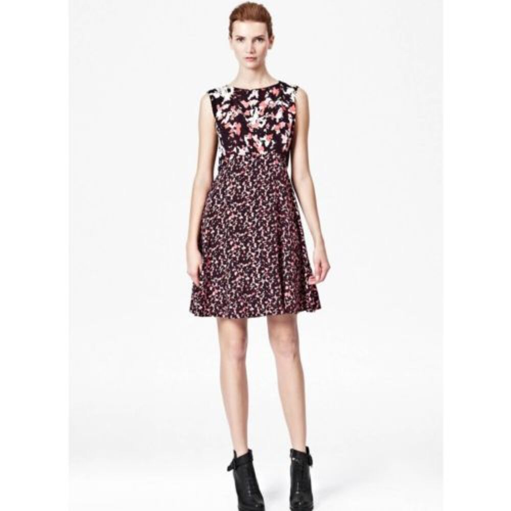 NWT French Connection Women's Floral Woodland Confetti Crepe Dress Sz6 $158